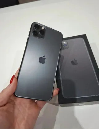 iPhone 11 Pro Max Grigio Siderale