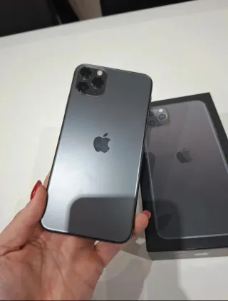 iPhone 11 Pro Max Grigio Siderale