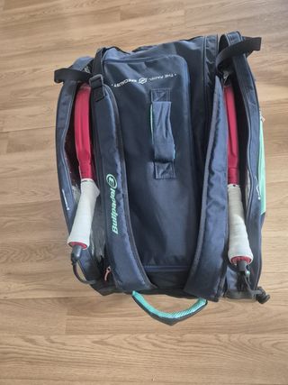 Paletero Bullpadel 2024 Doble Térmico