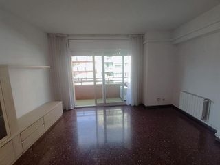 Piso en alquiler en La Salut en Barcelona