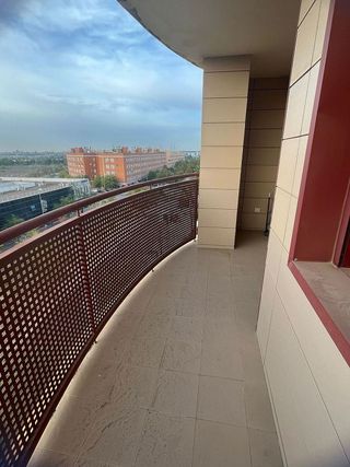 Piso en alquiler en El Cano - Los Bermejales en Sevilla