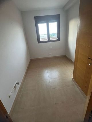 Piso en alquiler en El Cano - Los Bermejales en Sevilla