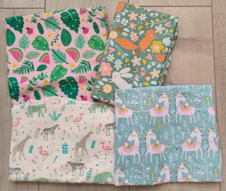 Lote de 4 telas infantiles