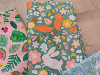 Lote de 4 telas infantiles