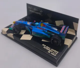 RED BULL SAUBER PETRONAS C19 M. SALO