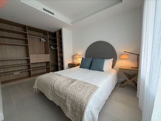 Piso en alquiler en Los Naranjos - Las Brisas en Marbella