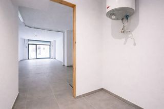 Local comercial en venta en Centre en Cornellà de Llobregat