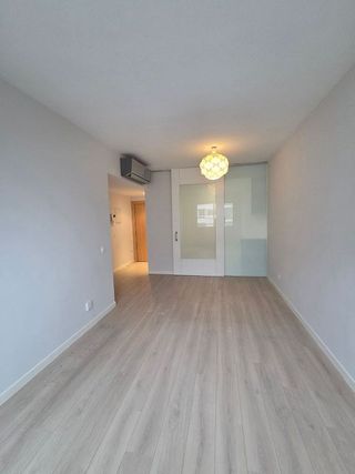 Piso en alquiler en Castillejos en Madrid