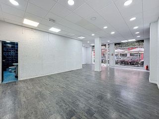 Local comercial en alquiler en Albors en Valencia