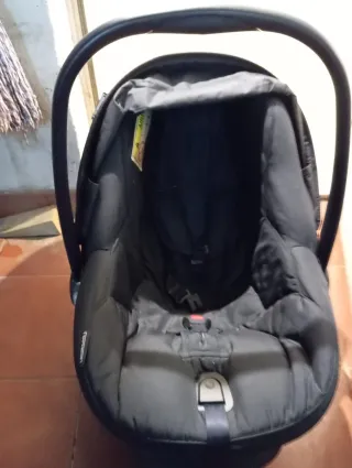 Silla de coche para bebé negra