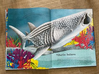 GRAN LIBRO DE ANIMALES MARINOS GIGANTES