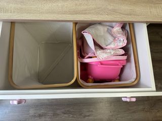 Escritorio infantil con almacenaje