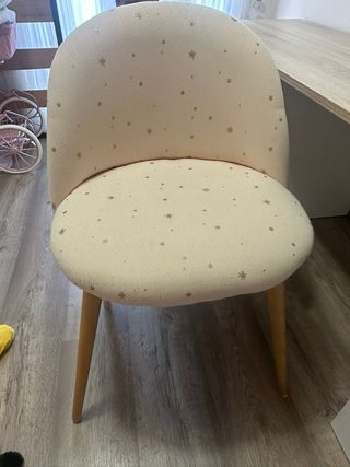 Escritorio infantil con almacenaje