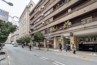 Oficina en alquiler en San Matías - Realejo en Granada