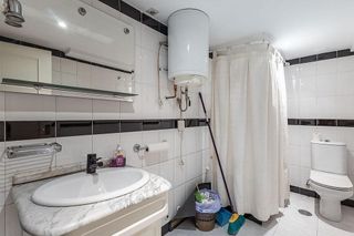 Oficina en alquiler en San Matías - Realejo en Granada