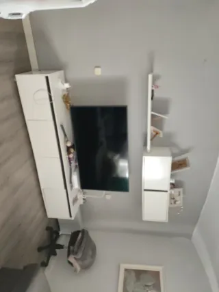 Mueble de salón blanco no negociable