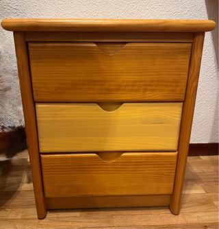 Scrivania in legno massello