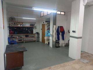 Local comercial en venta en Benetússer