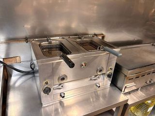 Bar en venta en Plaça Catalunya en Prat de Llobregat, El