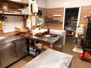 Bar en venta en Plaça Catalunya en Prat de Llobregat, El