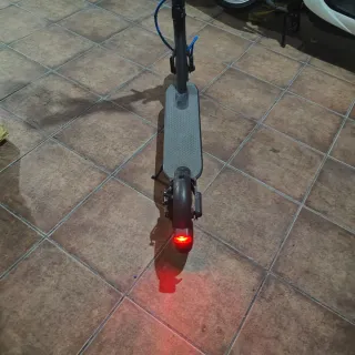 Xiaomi Essential Patinete Eléctrico
