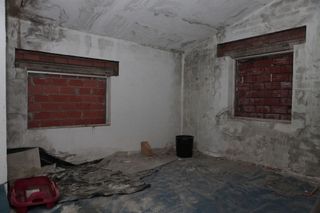 Local comercial en venta en Valdenoja - La Pereda en Santander