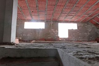 Local comercial en venta en Valdenoja - La Pereda en Santander