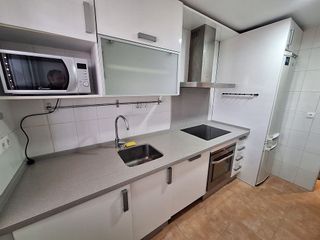 Piso en alquiler en El Cano - Los Bermejales en Sevilla