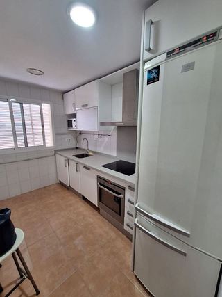 Piso en alquiler en El Cano - Los Bermejales en Sevilla