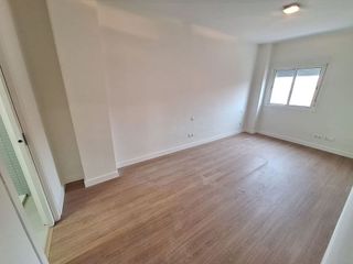 Piso en alquiler en El Cano - Los Bermejales en Sevilla