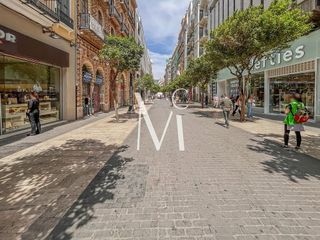 Local comercial en alquiler en El Pla del Remei en Valencia