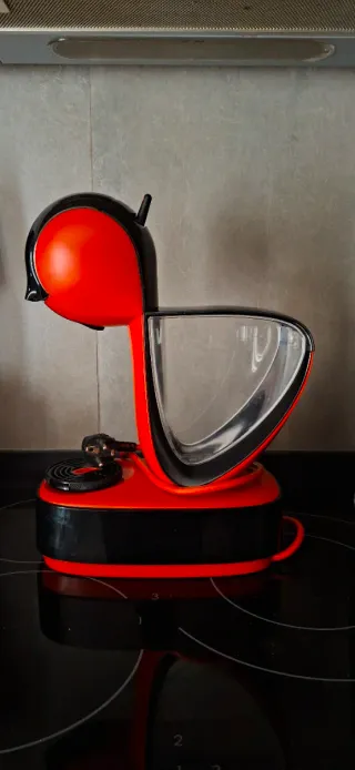Cafetera Dolce Gusto DeLonghi