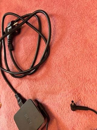 Cargador MSI Portátil