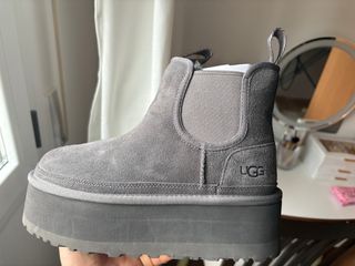 Stivaletti UGG grigi taglia 37
