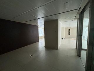 Local comercial en venta en Artigas - Llefià en Badalona