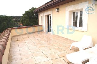 Chalet en alquiler en Cerro de Alarcón - Puente La Sierra - Mirador del Romero en Valdemorillo