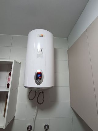 Piso en alquiler en El Plantinar - Felipe II - Tiro de Línea en Sevilla