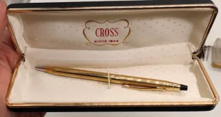 Antiche punte da penna, pennini e penna dorata