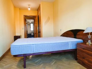 Piso en alquiler en Parque Lisboa - La Paz en Alcorcón