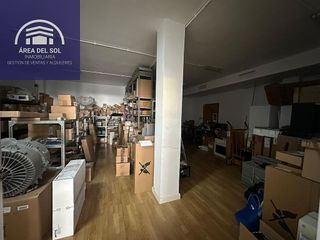 Local comercial en alquiler en Polígonos - Recinto Ferial Cortijo de Torres en Málaga