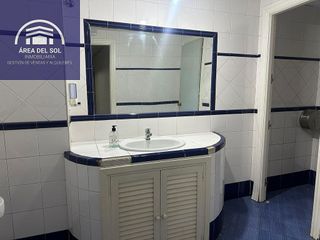 Local comercial en alquiler en Polígonos - Recinto Ferial Cortijo de Torres en Málaga