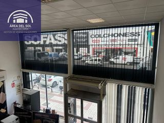 Local comercial en alquiler en Polígonos - Recinto Ferial Cortijo de Torres en Málaga