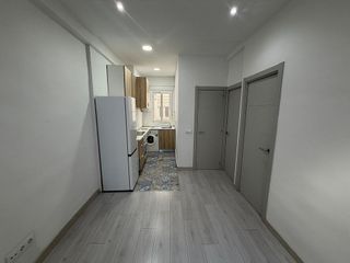 Piso en alquiler en Pacífico en Madrid