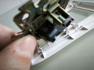 Mecanismos enchufe e interruptores