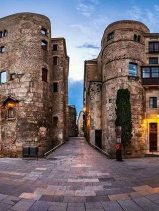 Local comercial en alquiler en Santa Rosa - Can Mariner en Santa Coloma de Gramanet