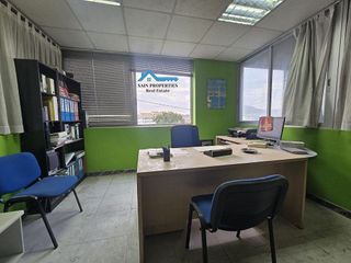 Nave industrial en venta en Zona l'Olla en Altea