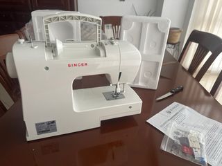 Máquina de coser Singer Tradition 2282