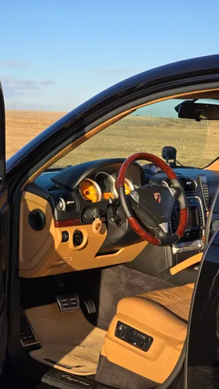 Porsche Cayenne 2005