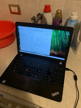 Lenovo Thinkpad E560 Intel core i76500 ssd