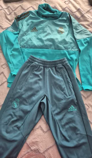 Conjunto Chándal Real Madrid Niño Talla 12
